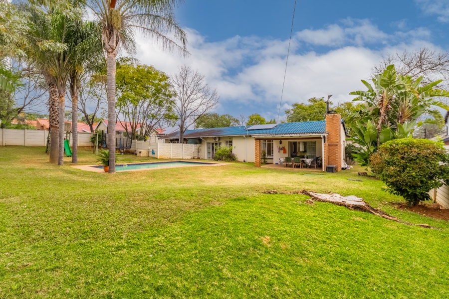 3 Bedroom Property for Sale in Sunninghill Gauteng