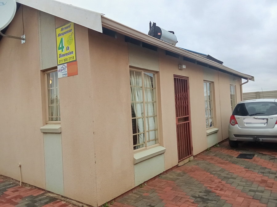 3 Bedroom Property for Sale in Sky City Gauteng