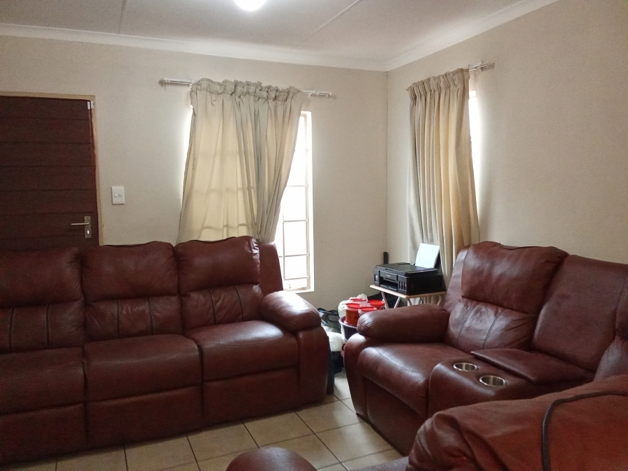 3 Bedroom Property for Sale in Sky City Gauteng
