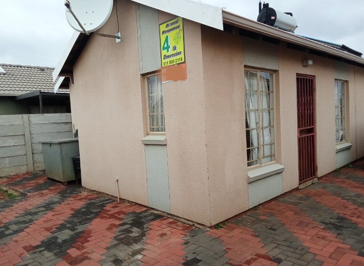 3 Bedroom Property for Sale in Sky City Gauteng
