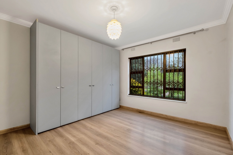 6 Bedroom Property for Sale in Morningside Manor Gauteng