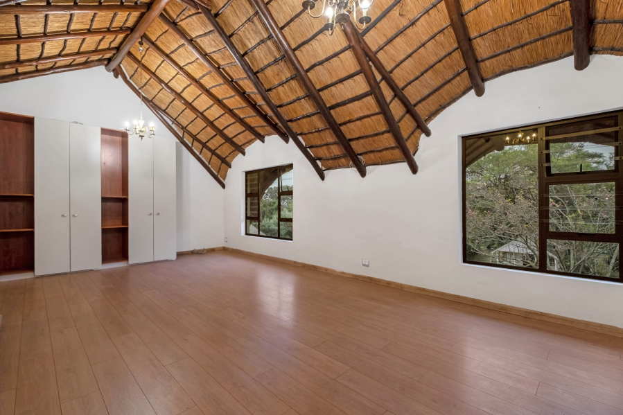 6 Bedroom Property for Sale in Morningside Manor Gauteng