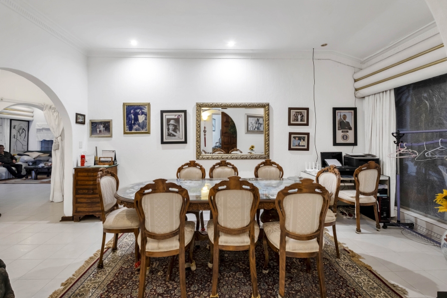 6 Bedroom Property for Sale in Morningside Gauteng