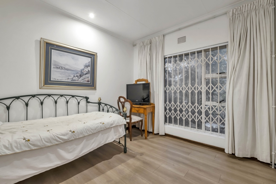 6 Bedroom Property for Sale in Morningside Gauteng