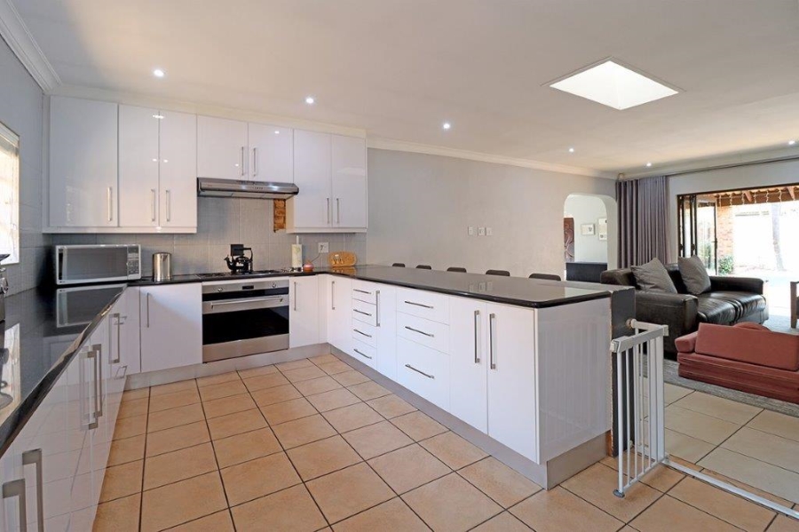 4 Bedroom Property for Sale in Dowerglen Ext 3 Gauteng