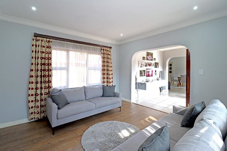 4 Bedroom Property for Sale in Dowerglen Ext 3 Gauteng