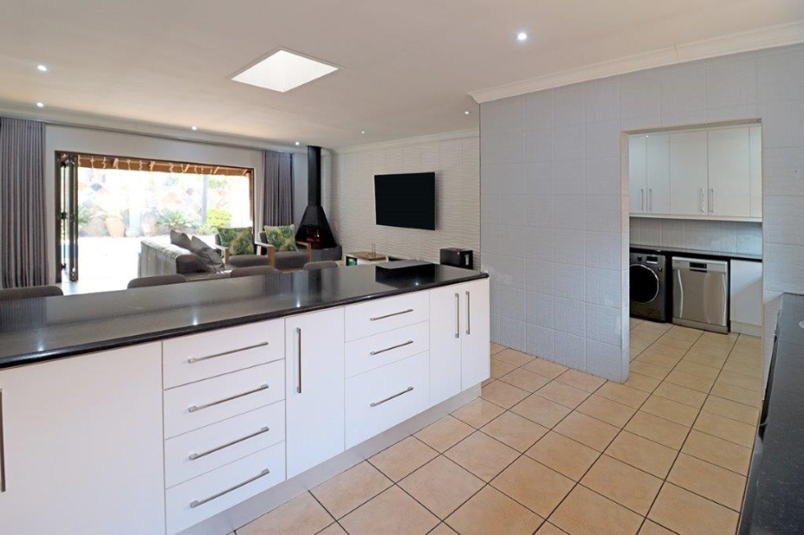 4 Bedroom Property for Sale in Dowerglen Ext 3 Gauteng