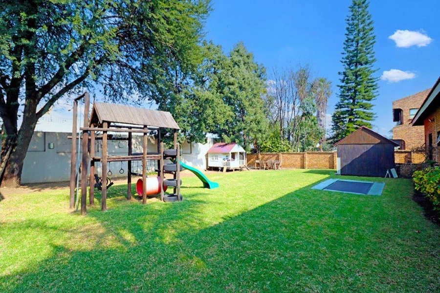4 Bedroom Property for Sale in Dowerglen Ext 3 Gauteng