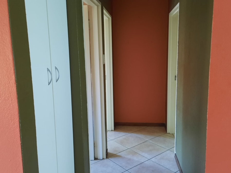 To Let 2 Bedroom Property for Rent in Albertsdal Gauteng