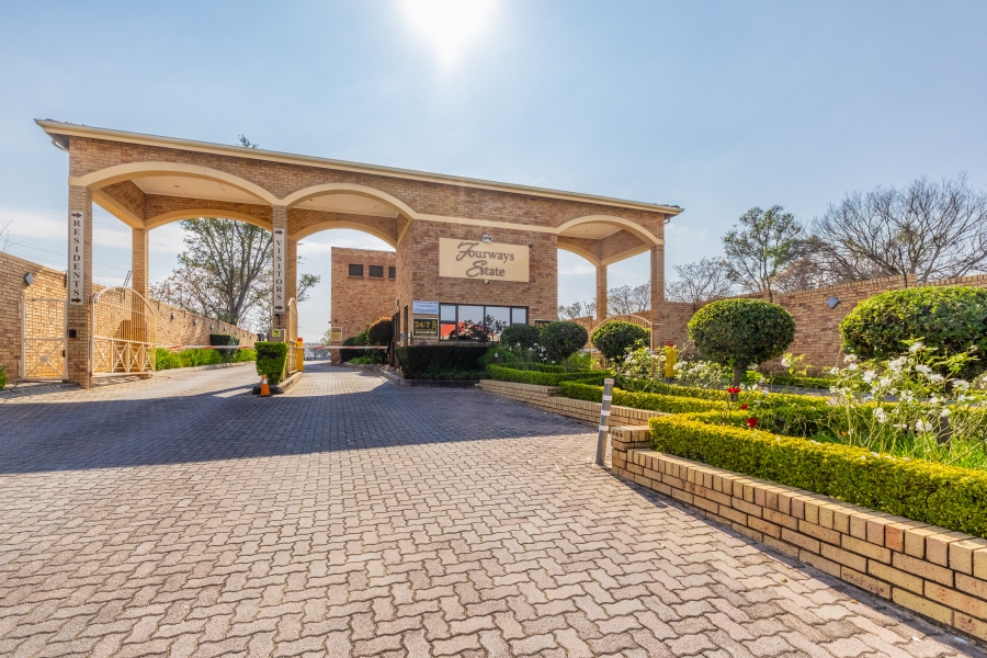 2 Bedroom Property for Sale in Maroeladal Gauteng