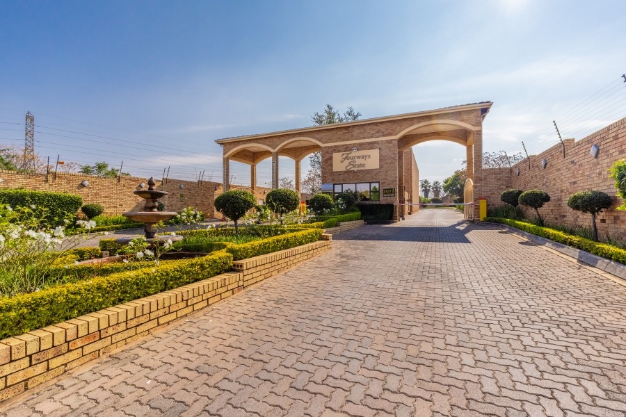 2 Bedroom Property for Sale in Maroeladal Gauteng