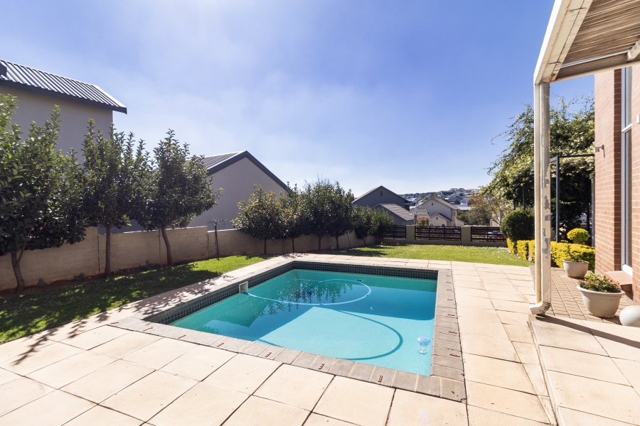 4 Bedroom Property for Sale in The Hills Game Reserve Estate Gauteng