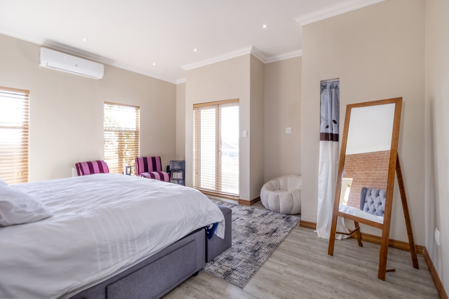 4 Bedroom Property for Sale in The Hills Game Reserve Estate Gauteng