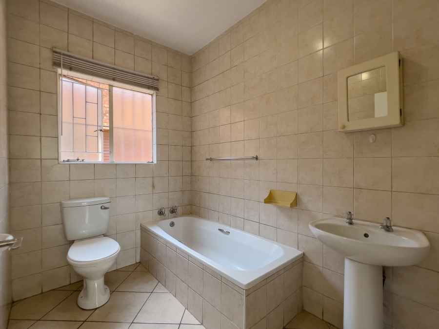 3 Bedroom Property for Sale in Terenure Gauteng