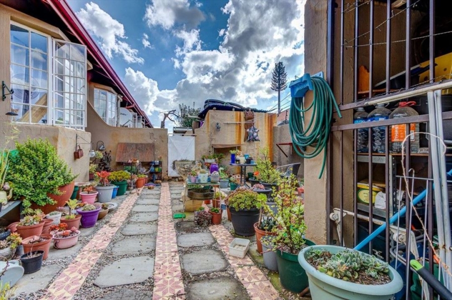 2 Bedroom Property for Sale in Norkem Park Gauteng