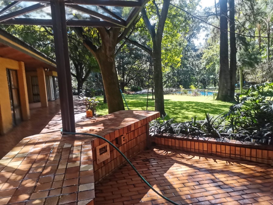 To Let 10 Bedroom Property for Rent in Equestria Gauteng