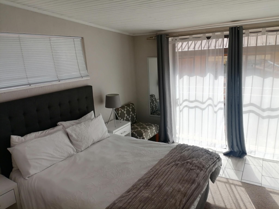 To Let 10 Bedroom Property for Rent in Equestria Gauteng