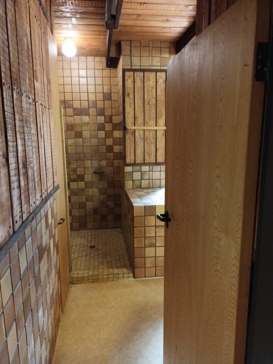 To Let 10 Bedroom Property for Rent in Equestria Gauteng