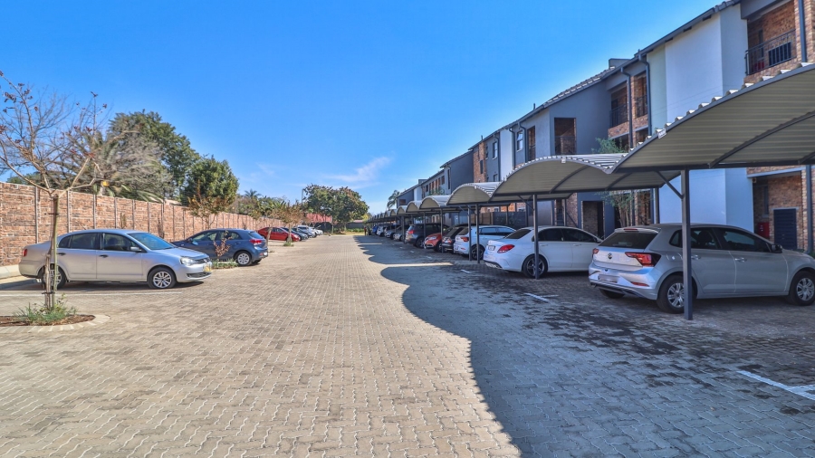 2 Bedroom Property for Sale in Pretoria North Gauteng
