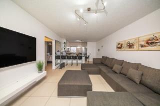 3 Bedroom Property for Sale in Wannenburghoogte Gauteng
