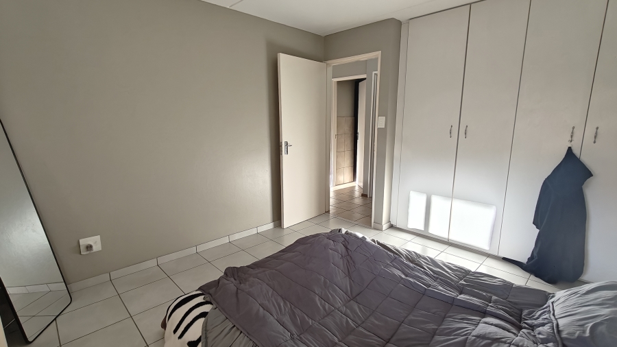2 Bedroom Property for Sale in North Riding Gauteng