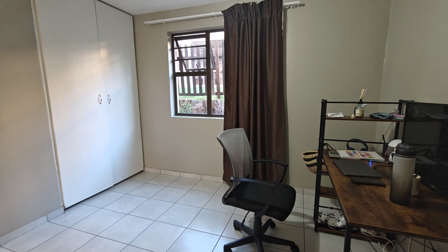 2 Bedroom Property for Sale in North Riding Gauteng