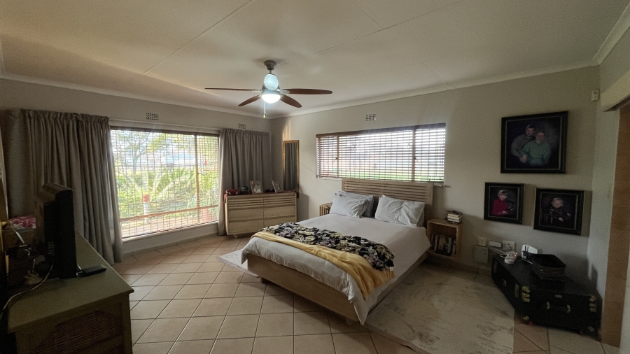 7 Bedroom Property for Sale in Bredell Gauteng