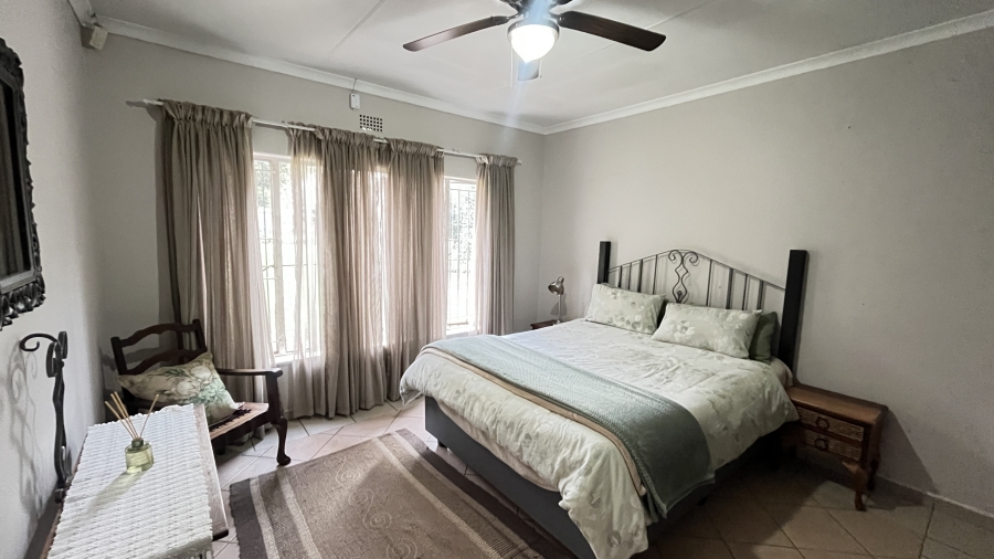 7 Bedroom Property for Sale in Bredell Gauteng