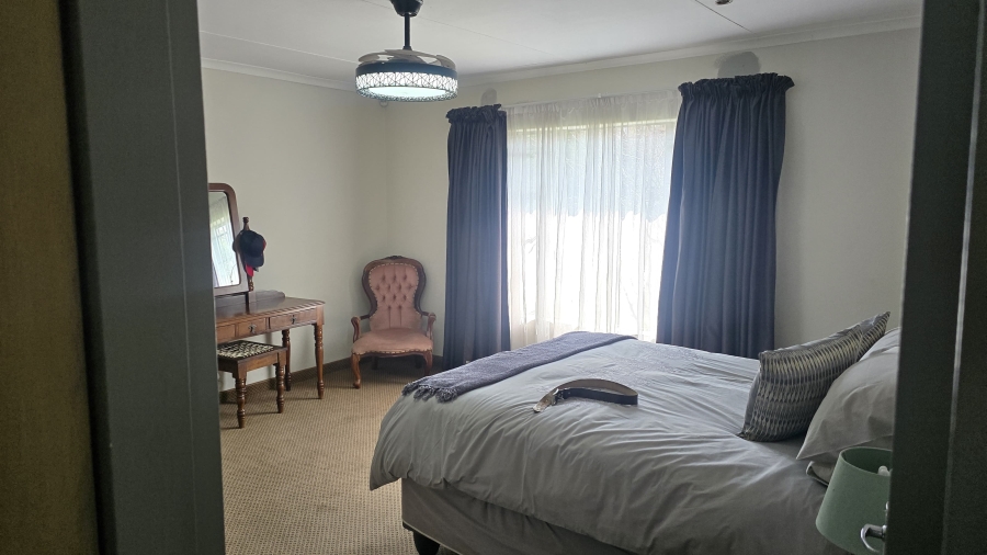 To Let 3 Bedroom Property for Rent in Sonneveld Gauteng