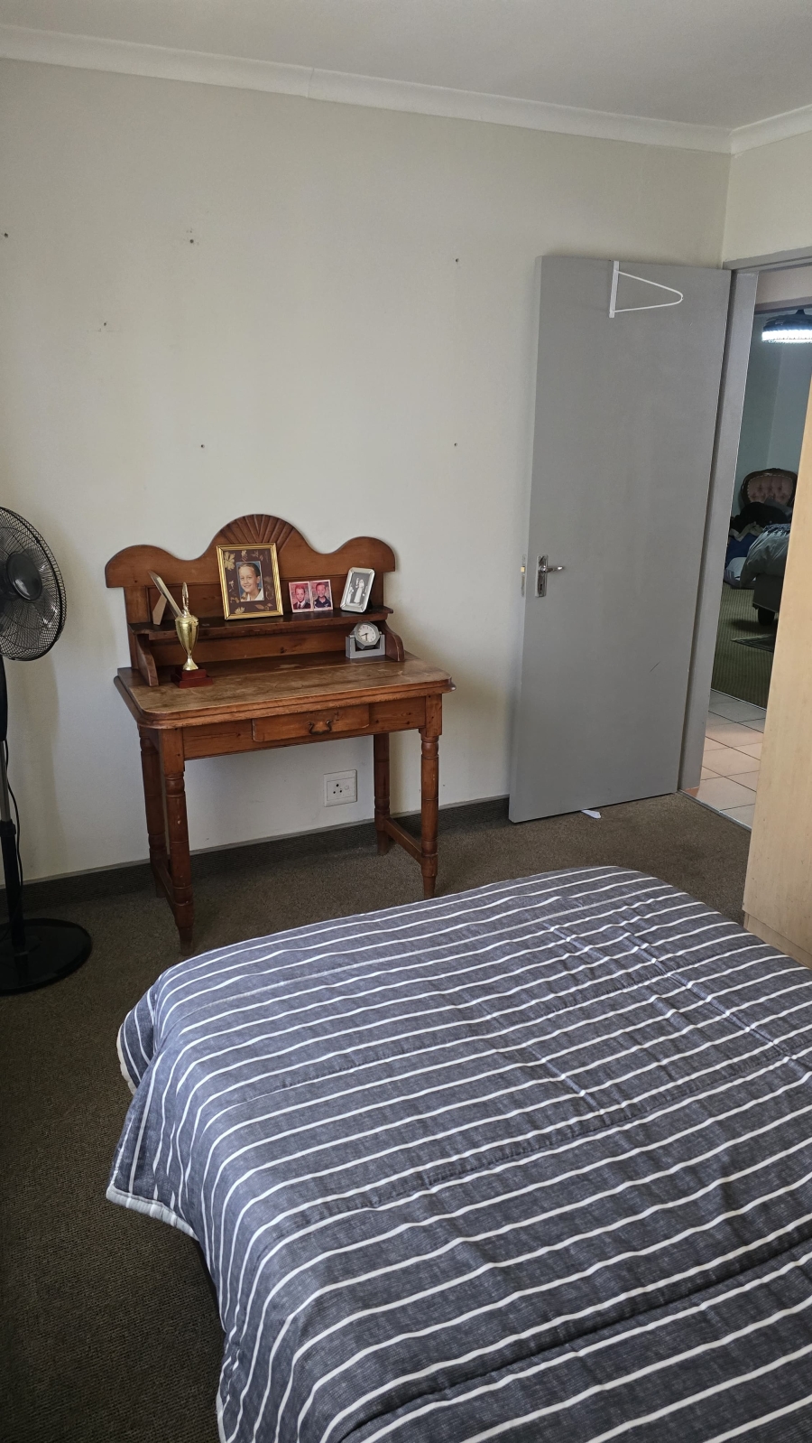 To Let 3 Bedroom Property for Rent in Sonneveld Gauteng
