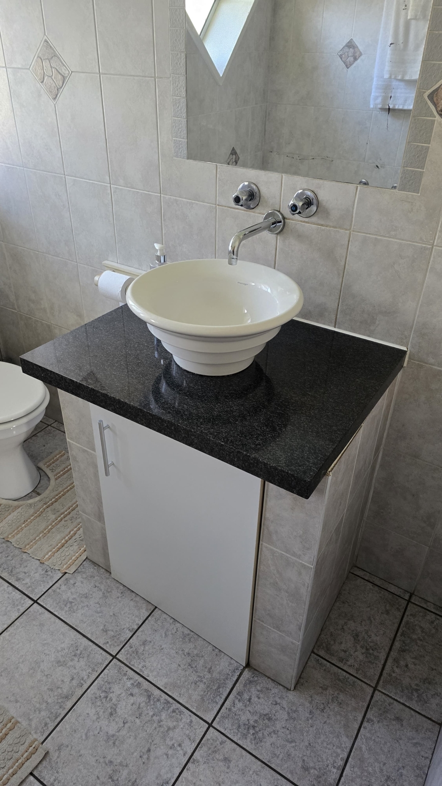 To Let 3 Bedroom Property for Rent in Sonneveld Gauteng