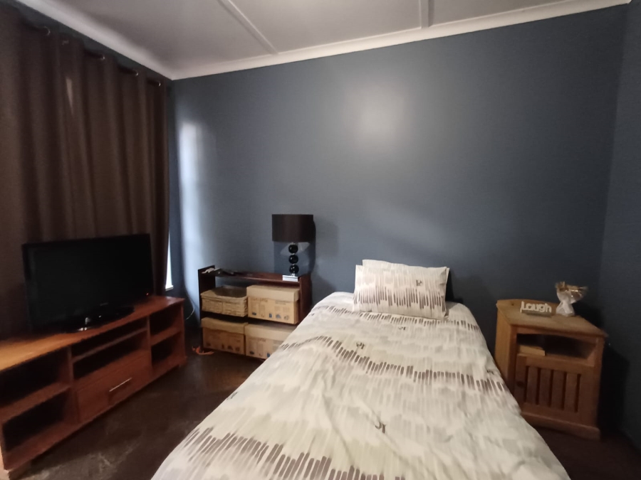 4 Bedroom Property for Sale in Vanderbijlpark SW 5 Gauteng