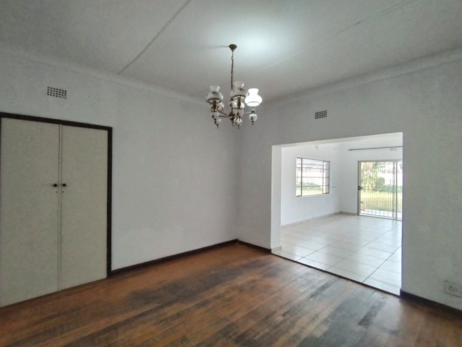 To Let 4 Bedroom Property for Rent in Dalview Gauteng