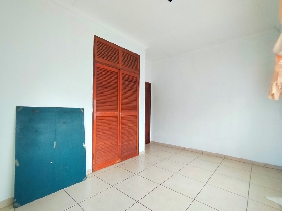 To Let 4 Bedroom Property for Rent in Dalview Gauteng