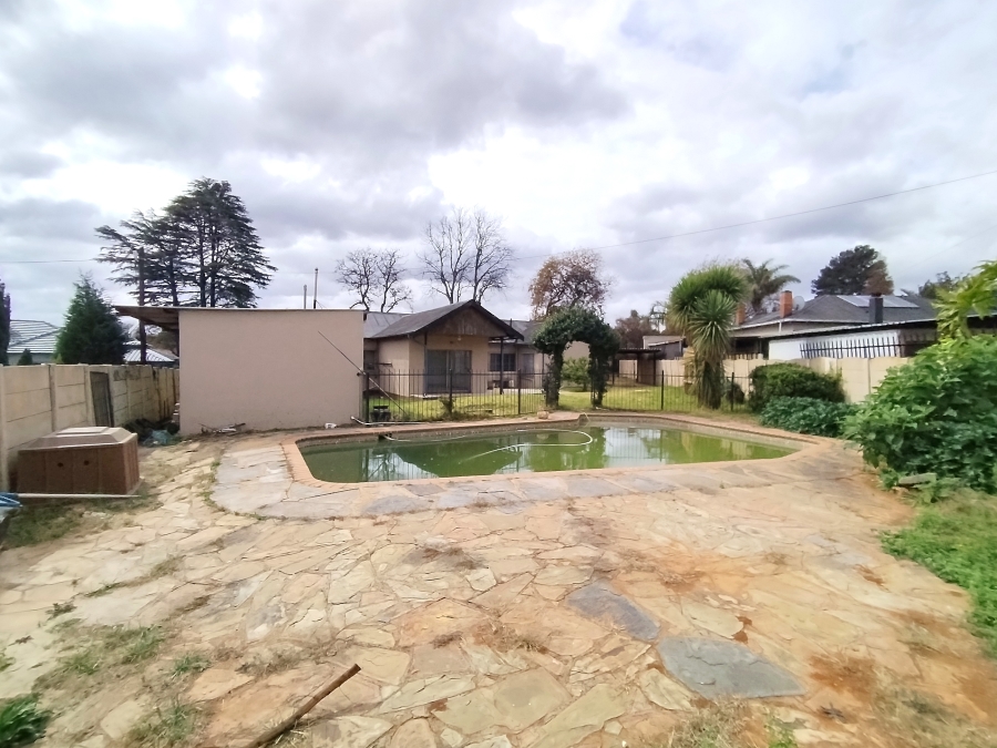 To Let 4 Bedroom Property for Rent in Dalview Gauteng