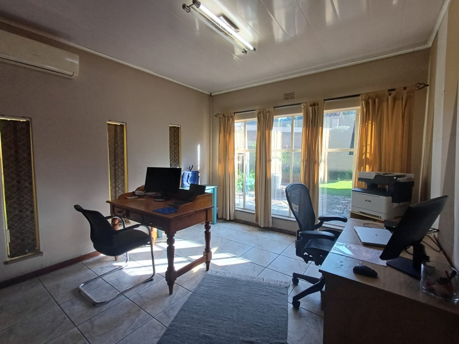 4 Bedroom Property for Sale in Vanderbijlpark SE Gauteng