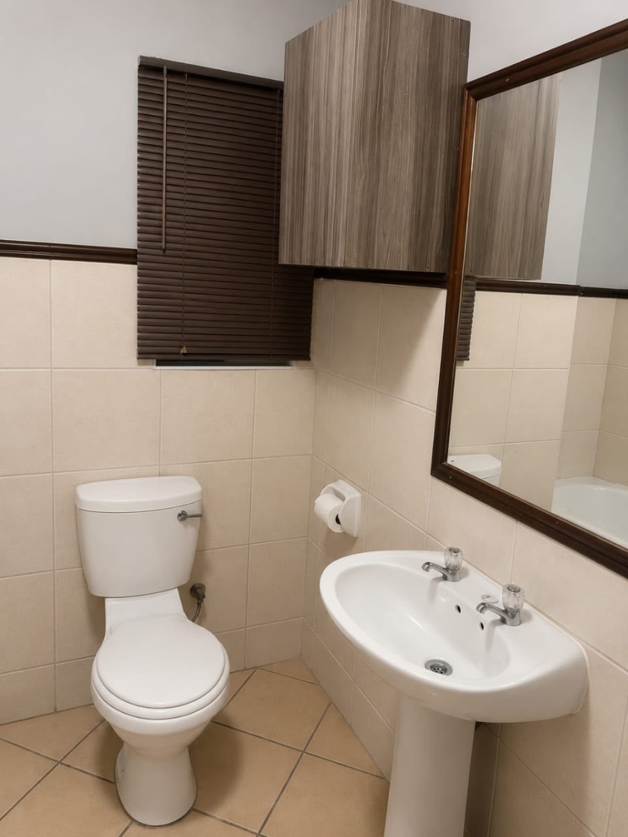 2 Bedroom Property for Sale in The Orchards Gauteng