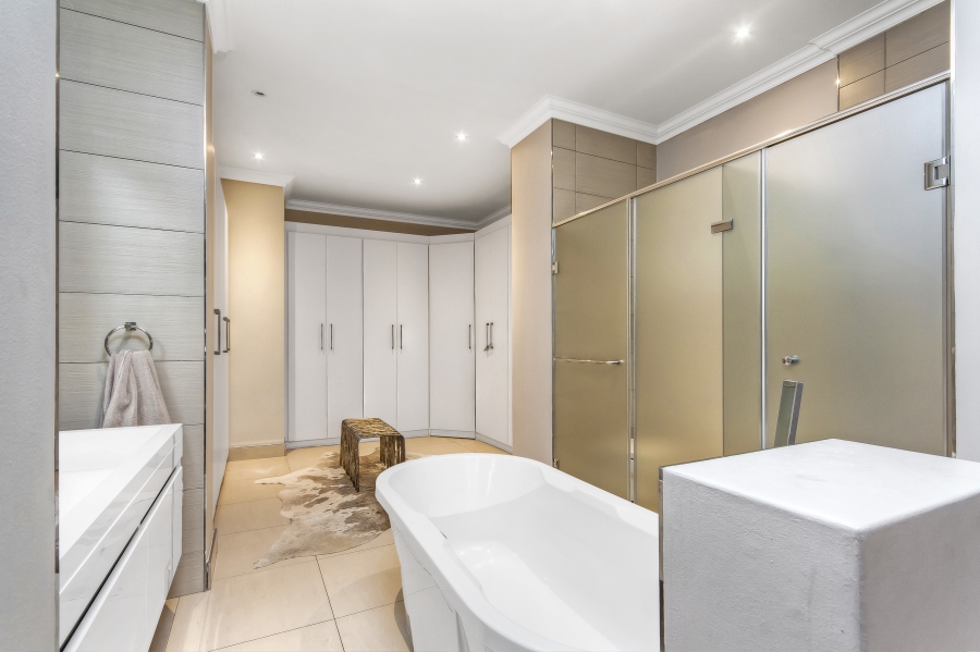 2 Bedroom Property for Sale in Morningside Gauteng