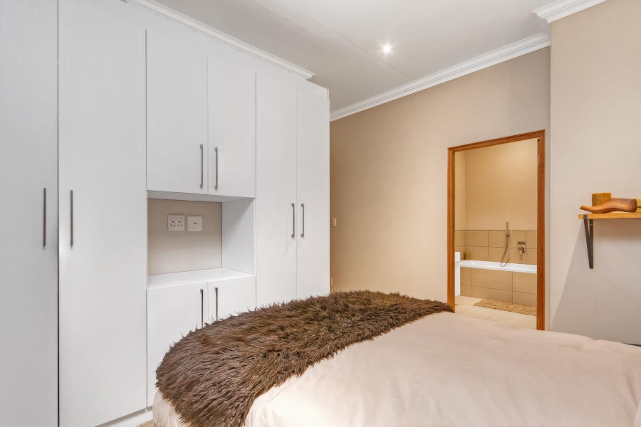 2 Bedroom Property for Sale in Morningside Gauteng