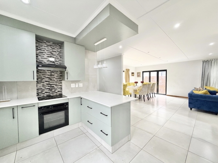 4 Bedroom Property for Sale in Pomona Gauteng