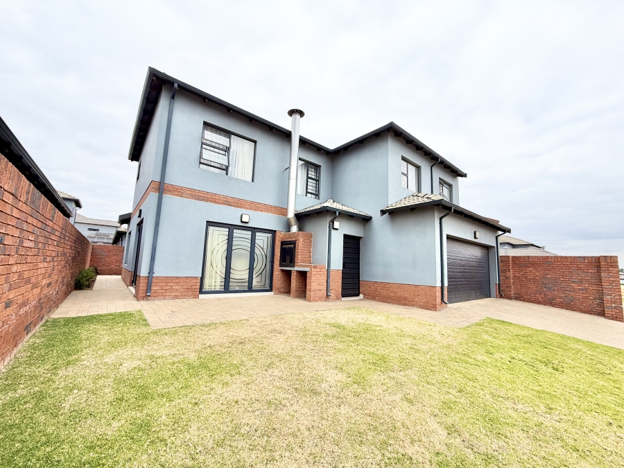 4 Bedroom Property for Sale in Pomona Gauteng