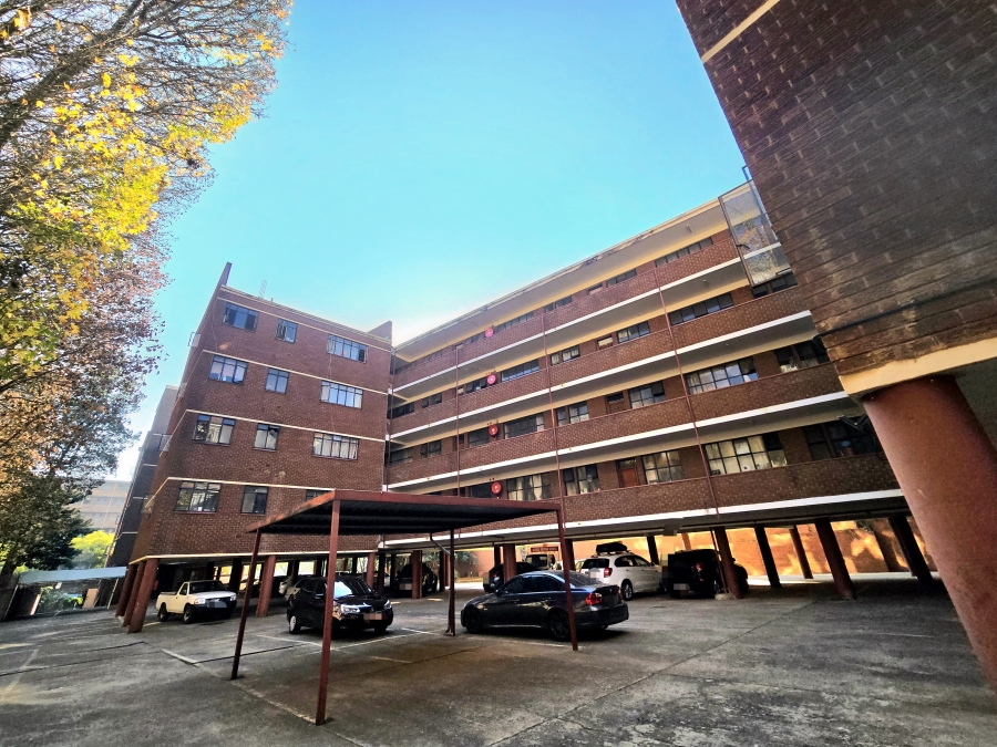 2 Bedroom Property for Sale in Muckleneuk Gauteng
