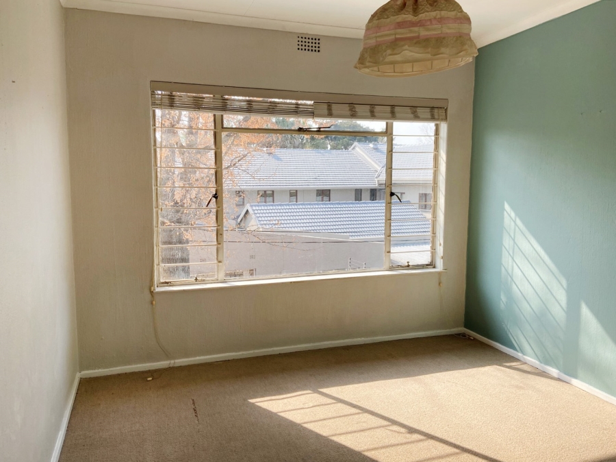 To Let 4 Bedroom Property for Rent in Victory Park Gauteng