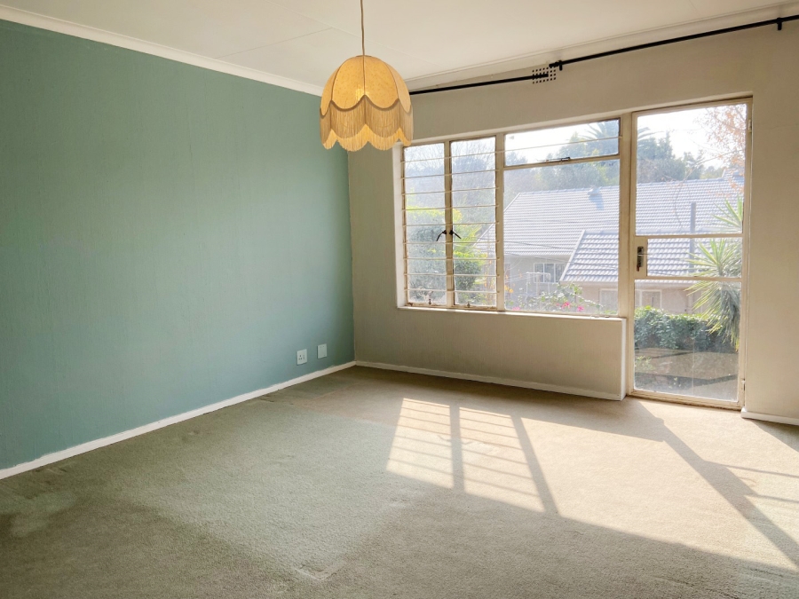 To Let 4 Bedroom Property for Rent in Victory Park Gauteng