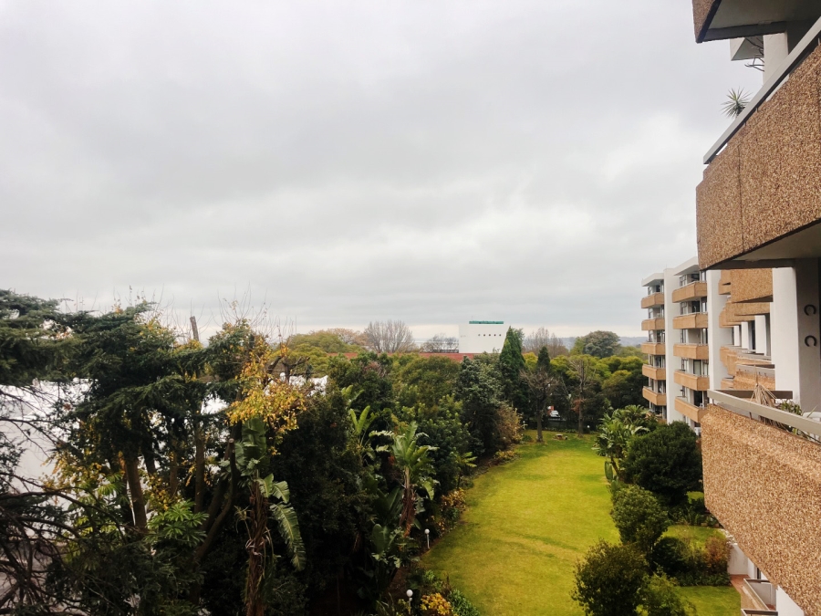 2 Bedroom Property for Sale in Melrose Gauteng