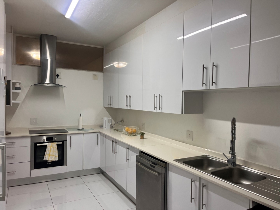 2 Bedroom Property for Sale in Melrose Gauteng