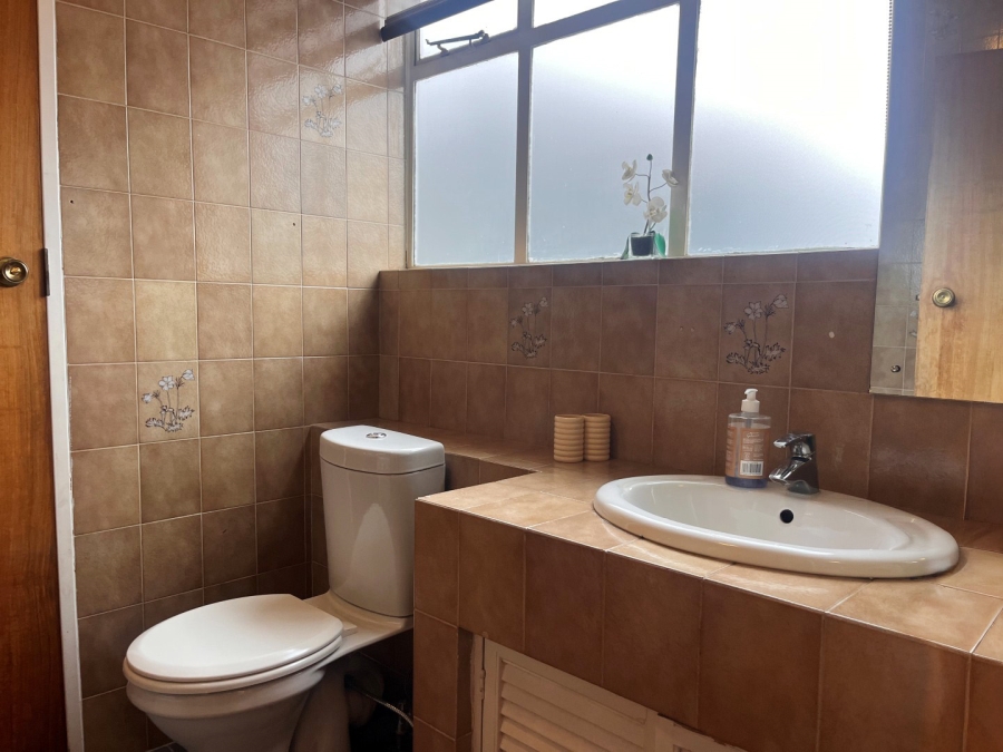 2 Bedroom Property for Sale in Melrose Gauteng