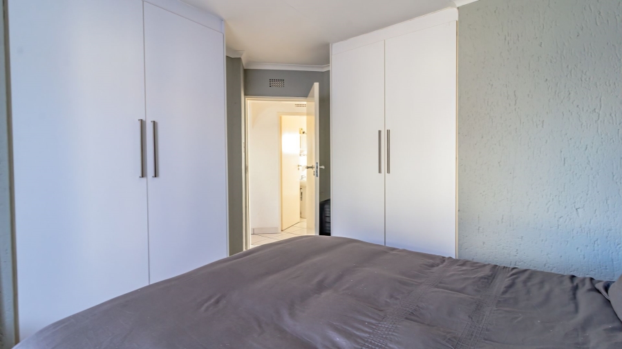 2 Bedroom Property for Sale in Winchester Hills Gauteng