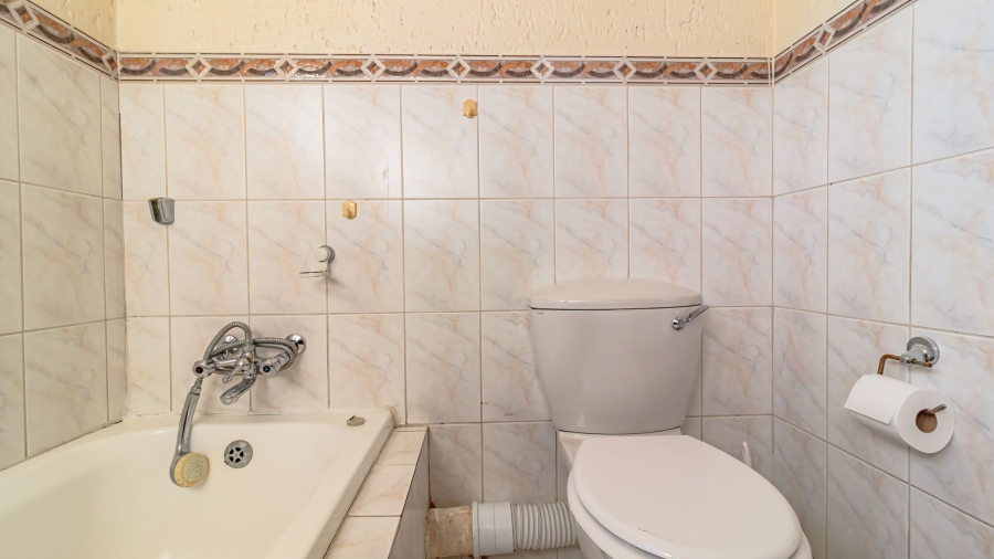 2 Bedroom Property for Sale in Winchester Hills Gauteng