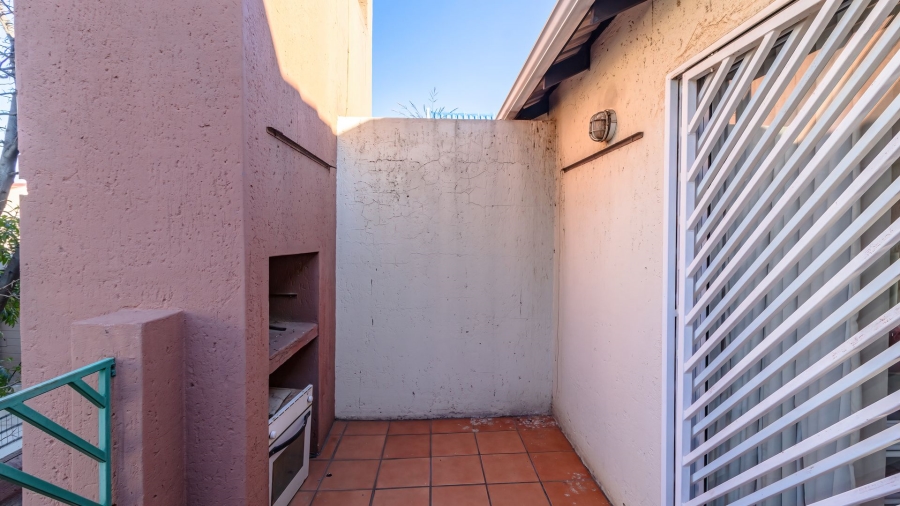 2 Bedroom Property for Sale in Winchester Hills Gauteng